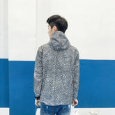 Либоси берунии тамоюли равшании флуоресценти донишҷӯён